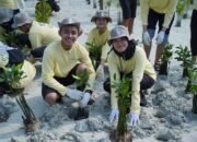 PHI Tanam 1.500 Mangrove dan Lamun di Pulau Pari, Perkuat Ekosistem Pesisir