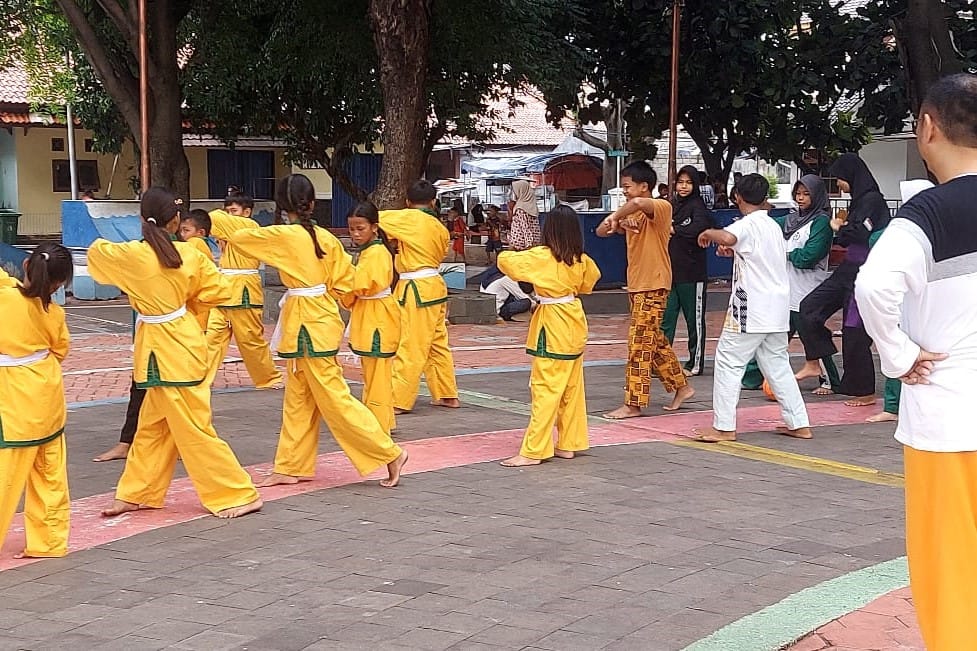 Terkendala Dukungan, Anak-anak Tetap Semangat Berlatih Pencak Silat