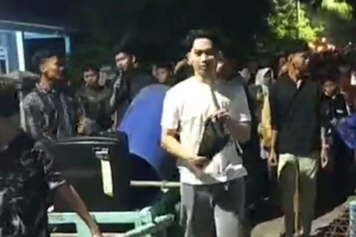 📷 Pawai Obor Keliling di Pulau Lancang.