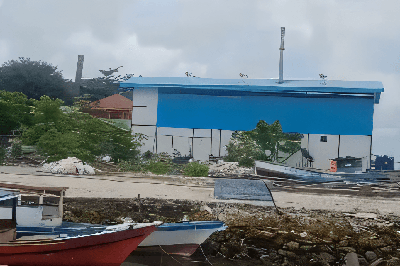 Warga di Pulau Panggang mengeluhkan paparan asap dari insinerator sampah yang beroperasi di wilayah mereka.