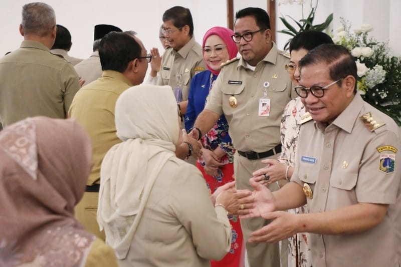 Plt Bupati Kepulauan Seribu, Muhammad Fadjar Churniawan menghadiri acara halalbihalal yang diselenggarakan oleh Pemprov DKI Jakarta di Pendopo Balai Kota.