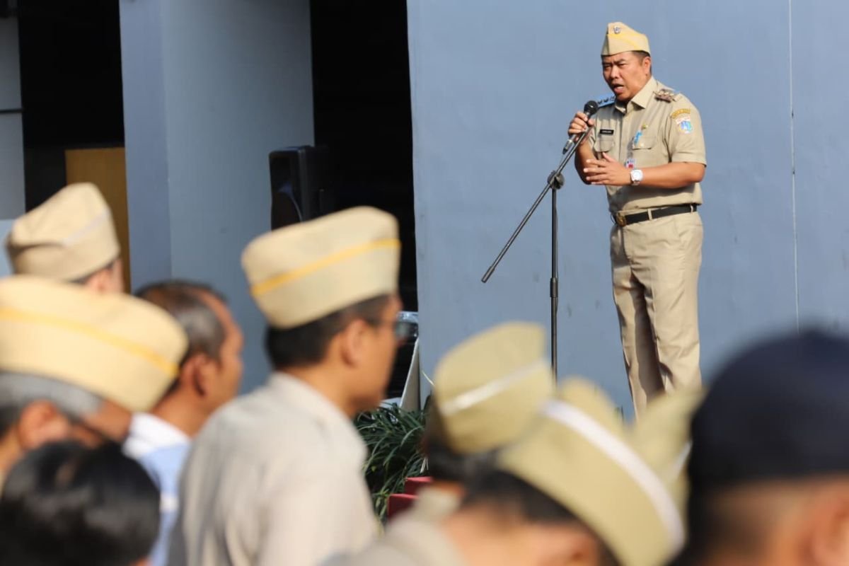 Wakil Bupati Kepulauan Seribu, Aceng Zaeni, menyampaikan arahan penting kepada jajaran Aparatur Sipil Negara (ASN) di lingkungan Pemerintah Kabupaten Administrasi Kepulauan Seribu.