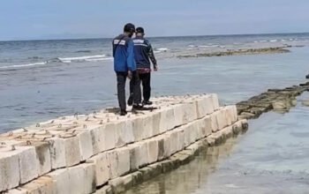 Cegah Abrasi, 70 Meter Tanggul Pantai di Pulau Kelapa Ditinggikan
