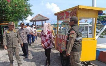 Pulau Harapan Berbenah, Lapak hingga Gerobak di Bahu Jalan Ditertibkan