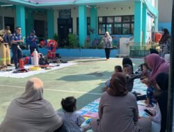 Siswa SPSN Bale Bermain Bunga Mawar Edukasi Damkar