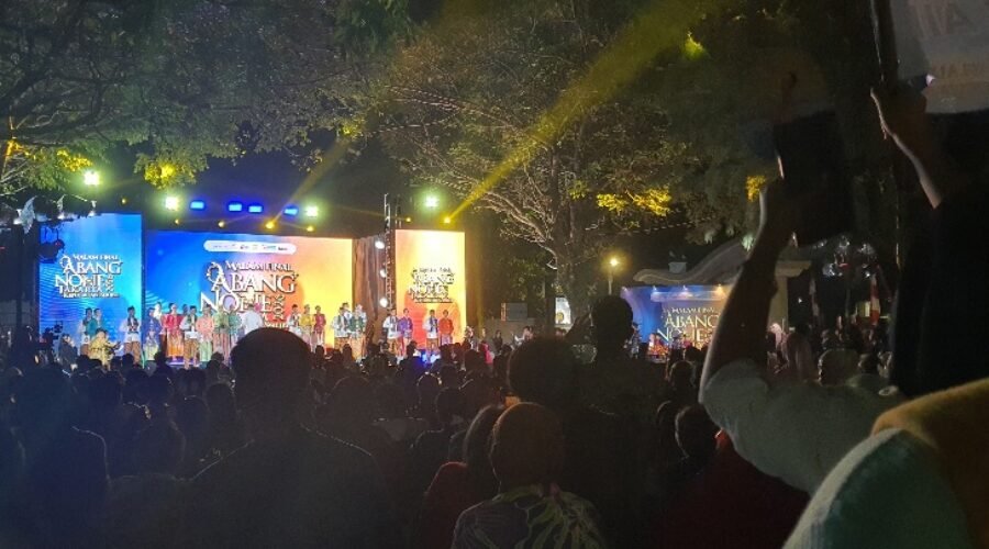 Antusias Warga Padati Final Abang None 2026, Pedagang Ikut Kecipratan Rezeki